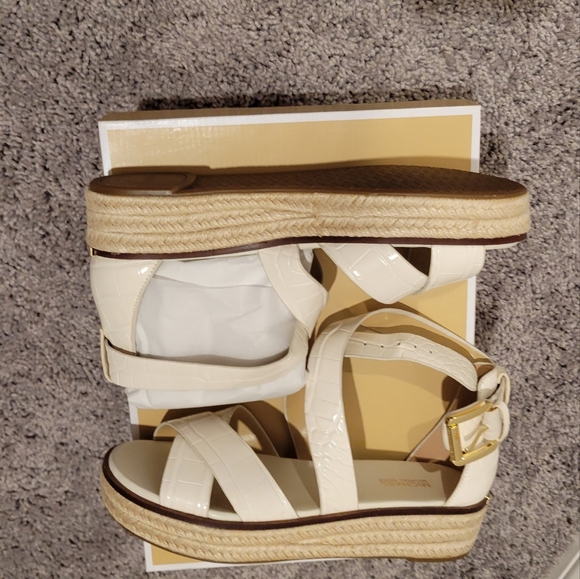 Wedges - Picture 4 of 5